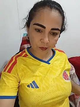 Snapshot of Emily_Divi69 chatting on July 4, 2026, 4:52 am Emily Divi69 online show from July 4, 2026, 4:52 am