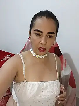 Snapshot of Emily_Divi69 chatting on June 16, 2026, 1:16 am Emily Divi69 online show from June 16, 2026, 1:16 am