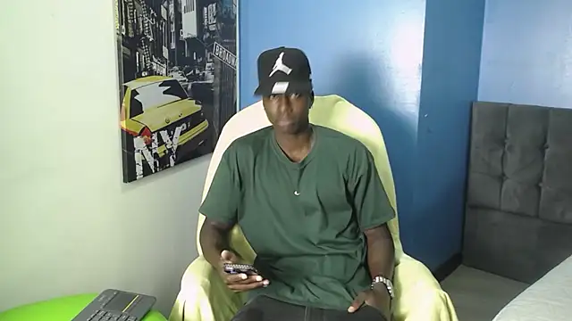 Snapshot of JeanDantte chatting on June 19, 2026, 8:25 pm JeanDantte online show from June 19, 2026, 8:25 pm