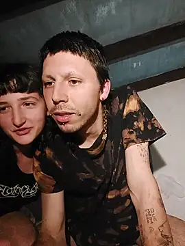 imsarahhh online show from April 3, 2026, 10:49 pm