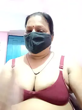 Snapshot of PINKI_024 chatting on June 1, 2026, 6:02 am PINKI 024 online show from June 1, 2026, 6:02 am