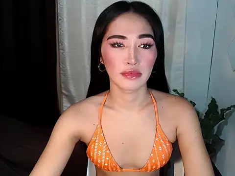 Snapshot of urasiankylie chatting on May 31, 2026, 5:40 pm urasiankylie online show from May 31, 2026, 5:40 pm