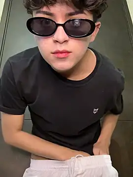 Baby face8 online show from June 2, 2026, 3:23 pm