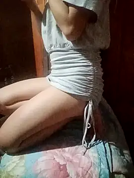 Snapshot of Ryry1188 chatting on April 7, 2026, 1:57 pm Ryry1188 online show from April 7, 2026, 1:57 pm