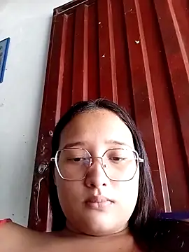 Snapshot of naughty_girl_hot_ chatting on April 10, 2026, 6:37 pm naughty girl hot online show from April 10, 2026, 6:37 pm