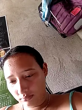 Snapshot of naughty_girl_hot_ chatting on April 13, 2026, 1:37 pm naughty girl hot online show from April 13, 2026, 1:37 pm