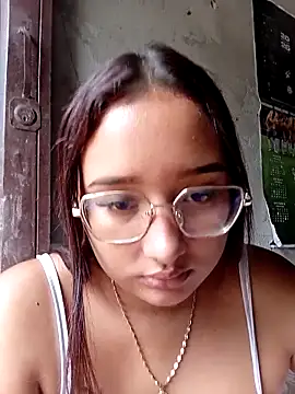 Snapshot of naughty_girl_hot_ chatting on April 14, 2026, 2:22 pm naughty girl hot online show from April 14, 2026, 2:22 pm