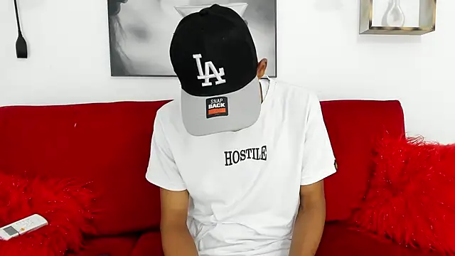 scary movie online show from April 7, 2026, 1:18 am