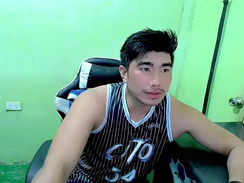 Hunkfireman online show from July 29, 2026, 1:05 am