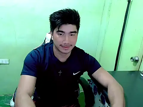 Hunkfireman online show from July 30, 2026, 12:21 am