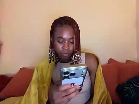 Snapshot of d7310d5 chatting on April 3, 2026, 7:09 pm d7310d5 online show from April 3, 2026, 7:09 pm