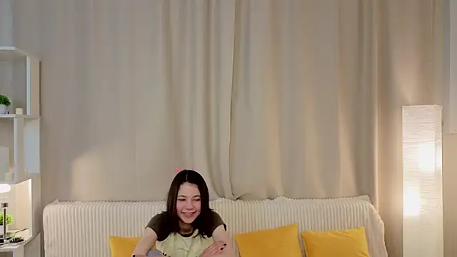 SheliaBinkley online show from April 13, 2026, 8:02 pm