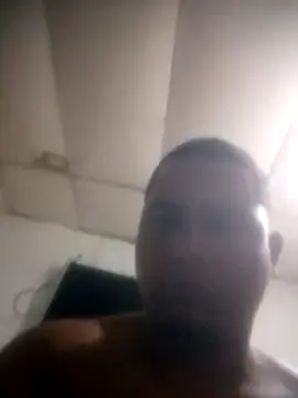 derekmateo online show from April 19, 2026, 1:34 pm