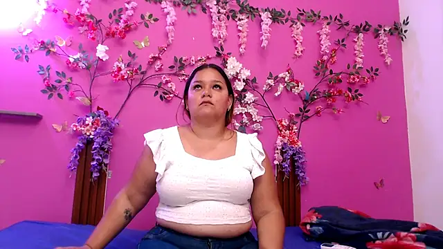 Snapshot of starfishanal21 chatting on May 23, 2026, 7:24 pm starfishanal21 online show from May 23, 2026, 7:24 pm