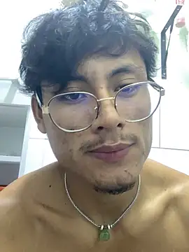 cachero0224 online show from April 11, 2026, 1:13 am