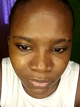 ZaraSavage111 online show from April 7, 2026, 12:29 pm