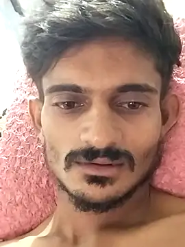 Snapshot of power_houseboy chatting on April 4, 2026, 10:05 pm power houseboy online show from April 4, 2026, 10:05 pm