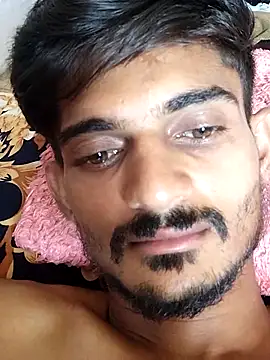 Snapshot of power_houseboy chatting on April 5, 2026, 10:11 am power houseboy online show from April 5, 2026, 10:11 am