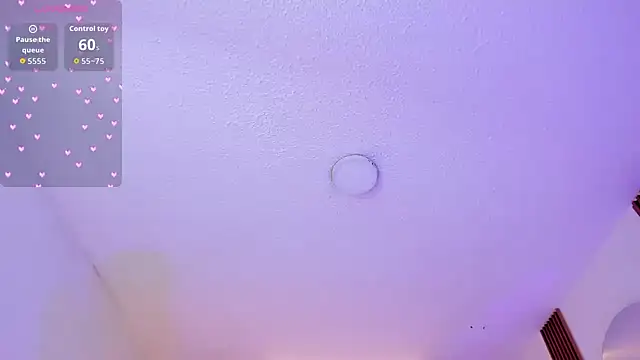 clairemillerx online show from June 24, 2026, 7:44 pm