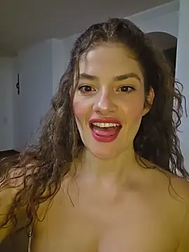 CelineBoyer  online show from May 7, 2026, 11:52 pm