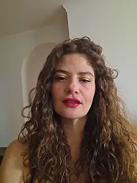 CelineBoyer  online show from April 16, 2026, 7:36 pm