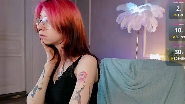 Alice Nyx online show from April 29, 2026, 8:48 pm