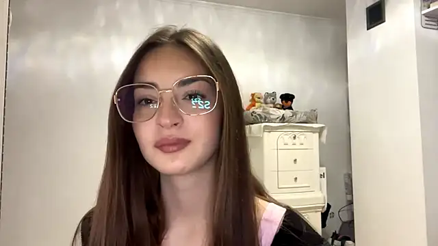 Snapshot of Rita_Sargoni chatting on April 8, 2026, 5:09 am Rita Sargoni online show from April 8, 2026, 5:09 am