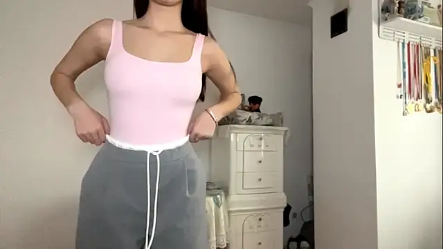 Snapshot of Rita_Sargoni chatting on April 9, 2026, 5:20 am Rita Sargoni online show from April 9, 2026, 5:20 am