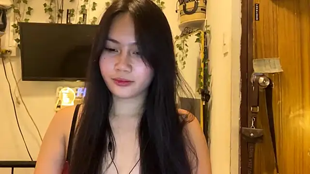 GlindaDejardin online show from April 12, 2026, 5:16 pm