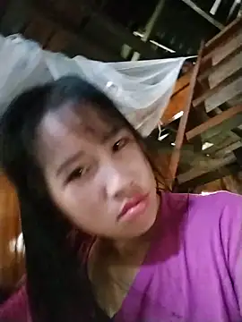 Snapshot of Yo-must chatting on May 28, 2026, 5:04 am Yo-must online show from May 28, 2026, 5:04 am