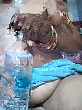 Snapshot of Desi_hot_bhabhi01 chatting on June 11, 2026, 7:05 am Desi hot bhabhi01 online show from June 11, 2026, 7:05 am