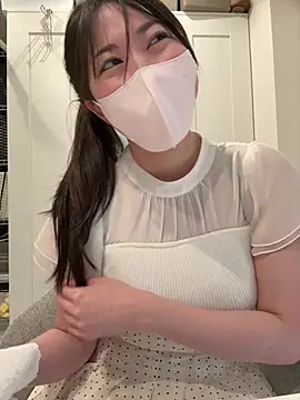hiyori hiyochan online show from August 6, 2026, 12:00 pm