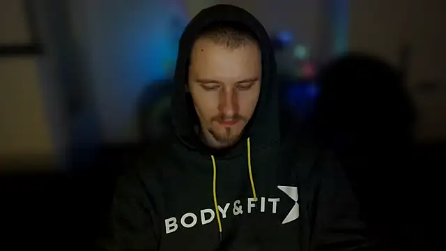 dannyxxlmm online show from April 18, 2026, 7:58 pm