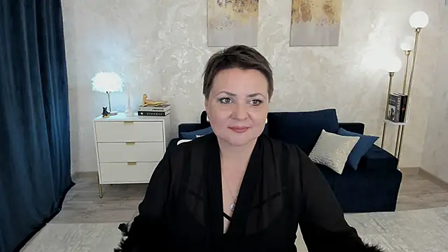 AnnaCorlane online show from May 20, 2026, 4:53 am