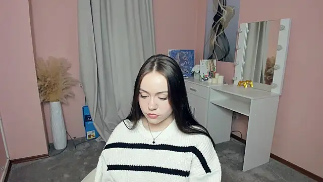 Snapshot of AsleyBasgall chatting on April 6, 2026, 3:02 pm AsleyBasgall online show from April 6, 2026, 3:02 pm