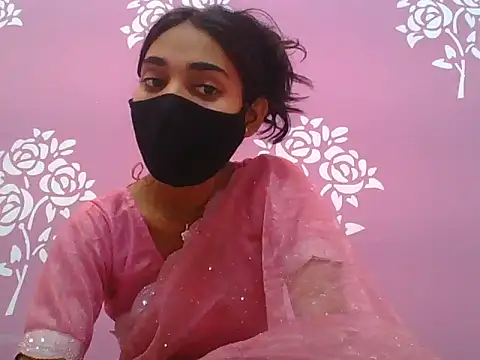 Snapshot of Shanaya_xo chatting on July 23, 2026, 11:11 pm Shanaya xo online show from July 23, 2026, 11:11 pm
