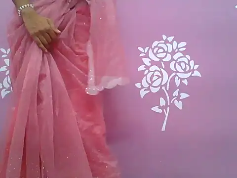 Snapshot of Shanaya_xo chatting on July 25, 2026, 11:11 pm Shanaya xo online show from July 25, 2026, 11:11 pm