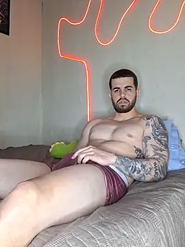 leoxxxgato online show from June 6, 2026, 11:32 pm