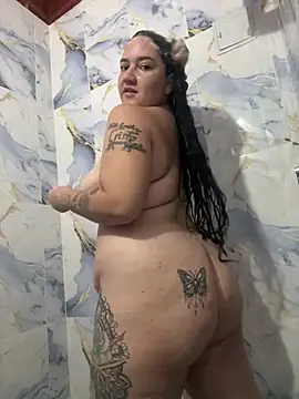 Fresita-12 online show from June 24, 2026, 11:02 pm