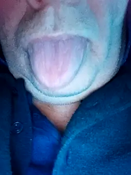 lickboy40 online show from May 18, 2026, 5:29 pm