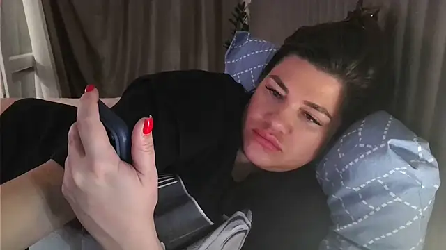 miss preggie online show from May 19, 2026, 8:49 pm