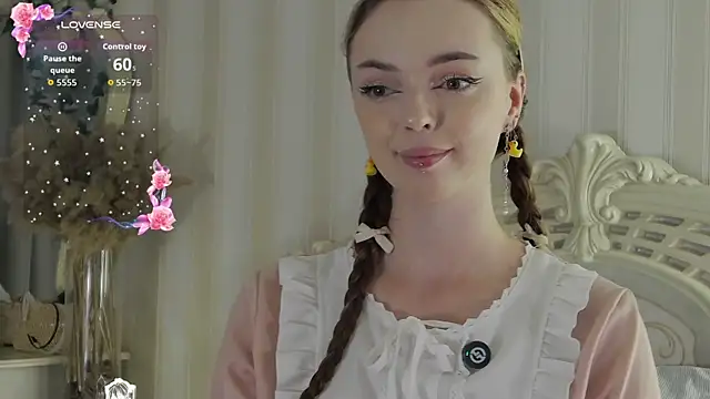 LianaGracee online show from July 23, 2026, 10:12 am