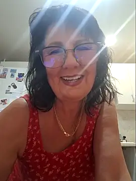 LaliaMia online show from November 2, 2025, 5:01 am