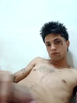 DanielCubanoHot online show from April 7, 2026, 6:32 pm