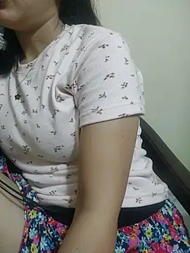 Snapshot of Monika_kumari6 chatting on July 25, 2026, 3:51 pm Monika kumari6 online show from July 25, 2026, 3:51 pm