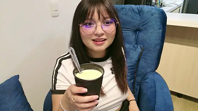 ZoeyDoll  online show from July 10, 2026, 11:38 pm