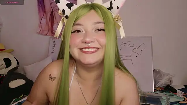 ZoeyDoll  online show from May 14, 2026, 9:34 pm