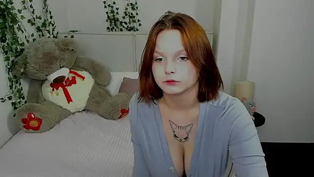 Charlotte Stee online show from July 25, 2026, 1:57 am