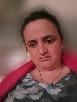 Snapshot of AnabelBexley chatting on April 10, 2026, 3:35 am AnabelBexley online show from April 10, 2026, 3:35 am