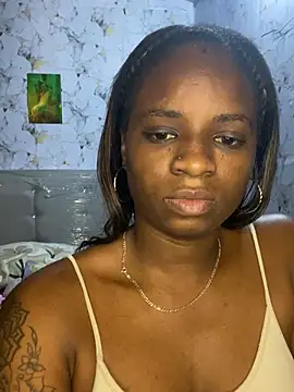 Naomi-Desire online show from May 4, 2026, 12:25 am